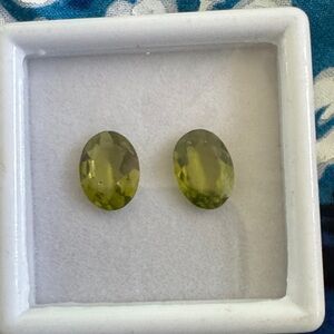 Elegant Green peridot  Oval  perfect for DIY Earrings $25